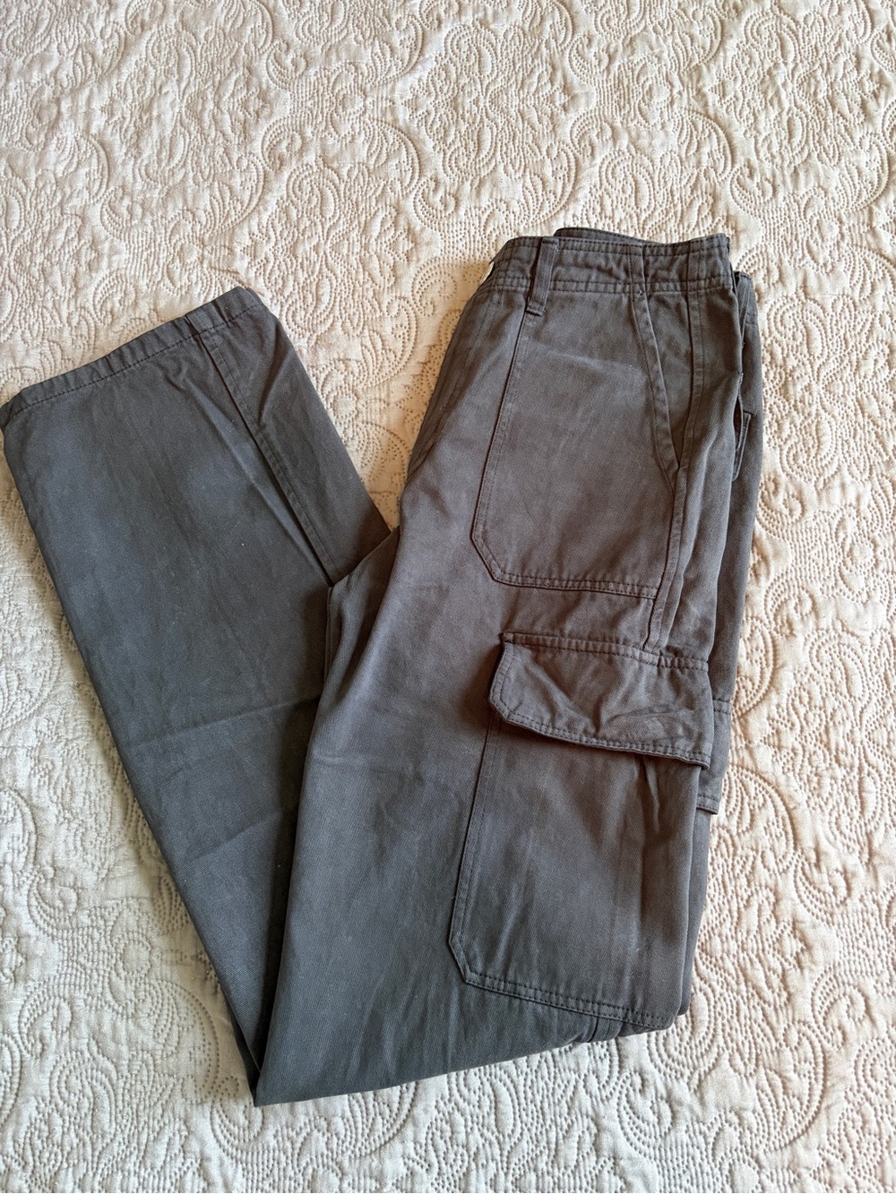 Zara Women's Straight Leg Cargo Pants in Gray